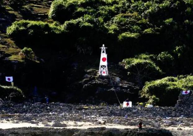 现在终于明白，为什么咱们没趁着中日紧张把钓鱼岛上的灯塔拆掉，因为这个灯塔很可能会