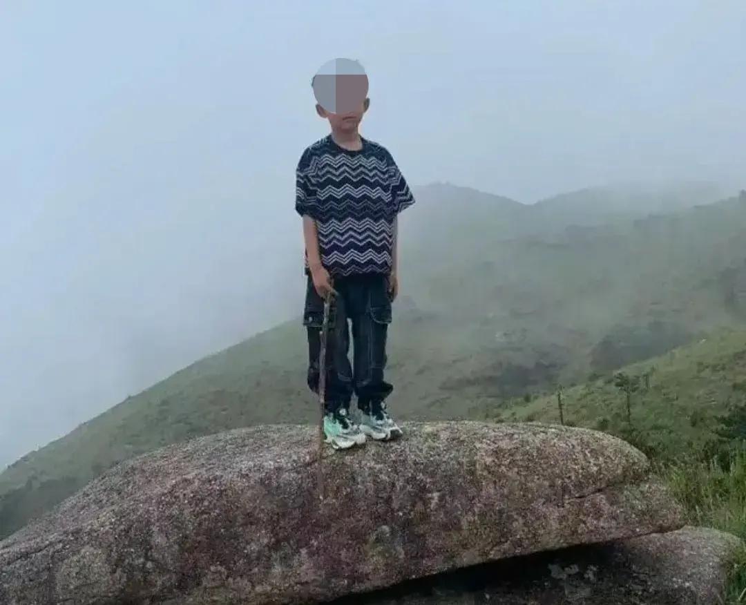 莆田失联50多天的8岁男孩果然是在水域找到的，当初我就说过不必扩大到几十公里外寻
