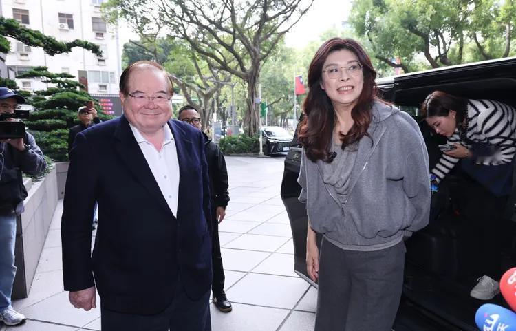 2026蓝白合进度慢？郑丽文内部会议指令曝光：春节后将拍板针对2026选举，