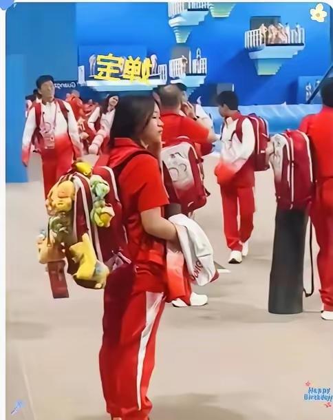 流量的利益让社会失去干净和真，让竞技体育失去积极向上的美好，利益之下正规媒体都不