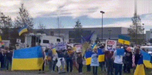 乌克兰这个国家，原本是没有的，后来苏联解体，才有了乌克兰这个国家，了解历史的人都