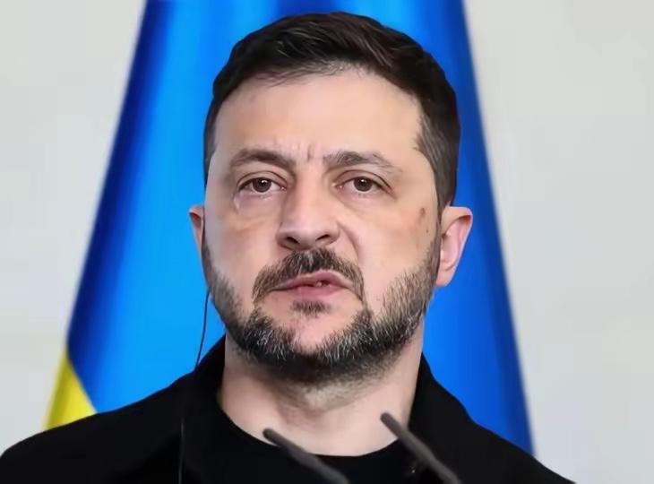 900亿援乌的钱，被匈牙利硬生生卡死了，这下泽连斯基彻底绷不住了，对着欧尔班怒喷