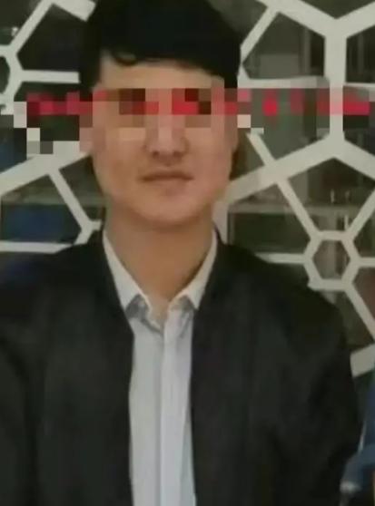 杨景媛要完蛋了！武大教务处那封处分通知，会一直束缚着她。每次考编政审，