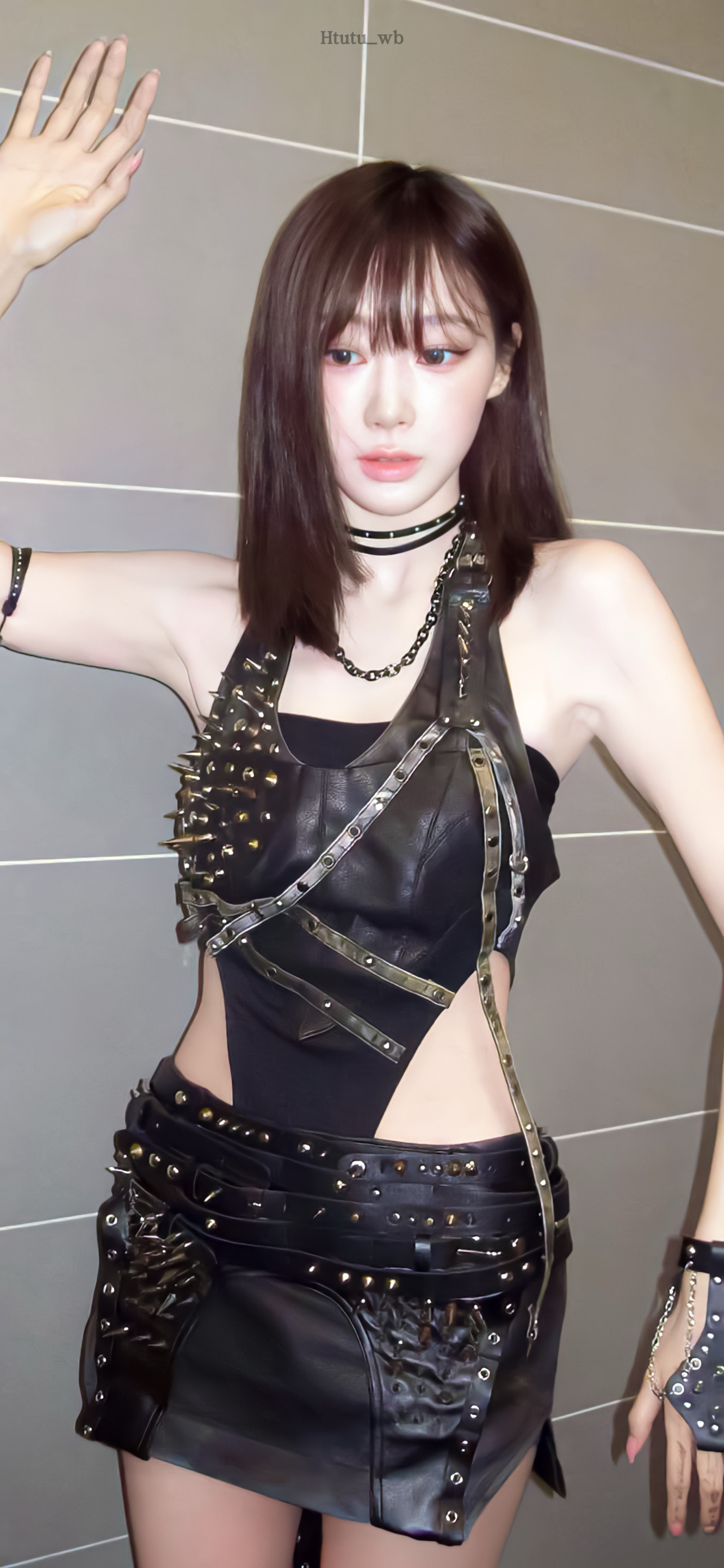 Giselle内永绘里壁纸来啦～🐈⬛🖤
