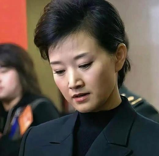 宋祖英与罗浩结婚后，整整13年没有孩子。直到2005年9月，39岁的宋祖英突然迎