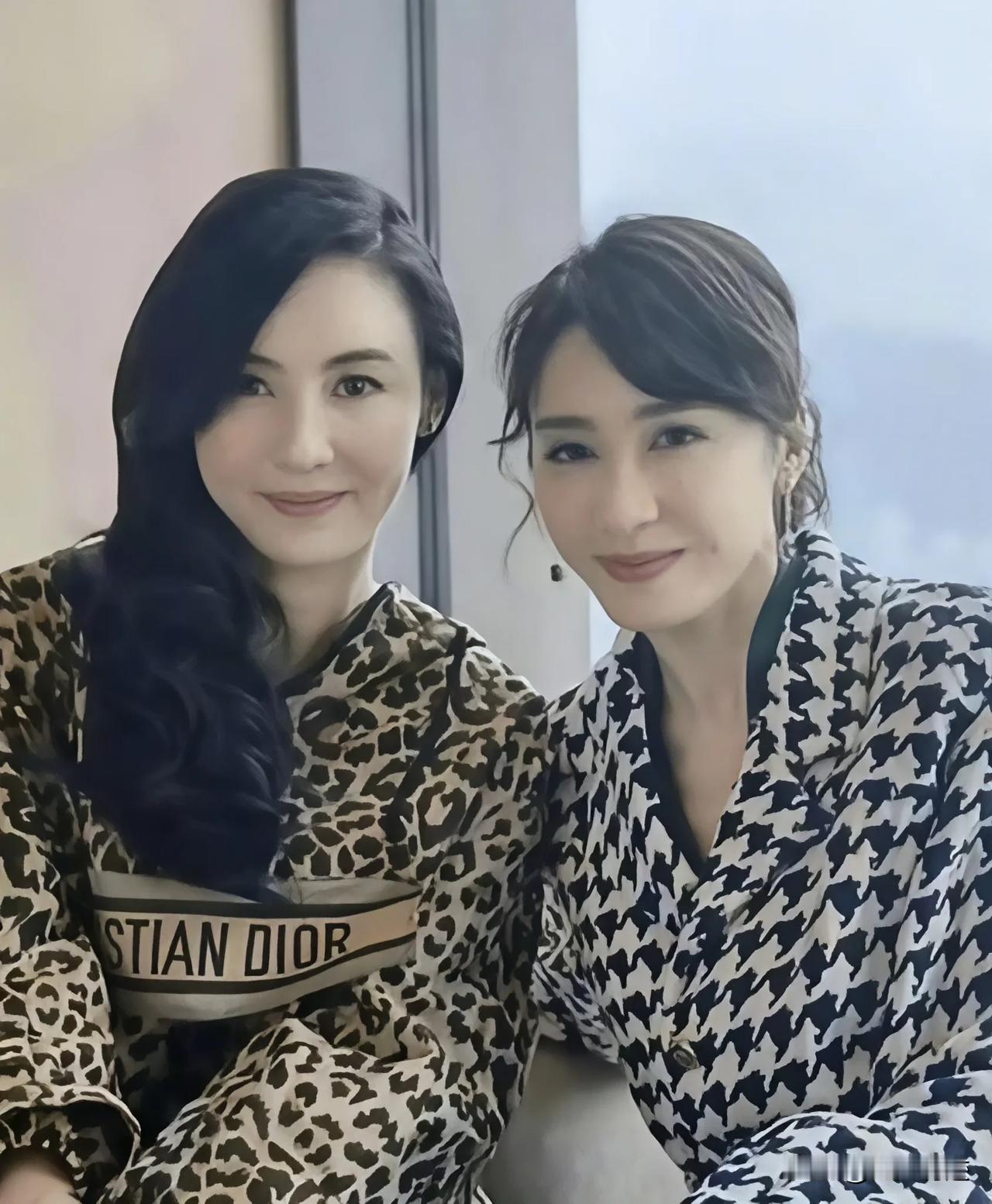 黎姿确实比张柏芝漂亮，张柏芝自己也这么认为，并非谦虚！黎姿虽然没有像张柏芝那