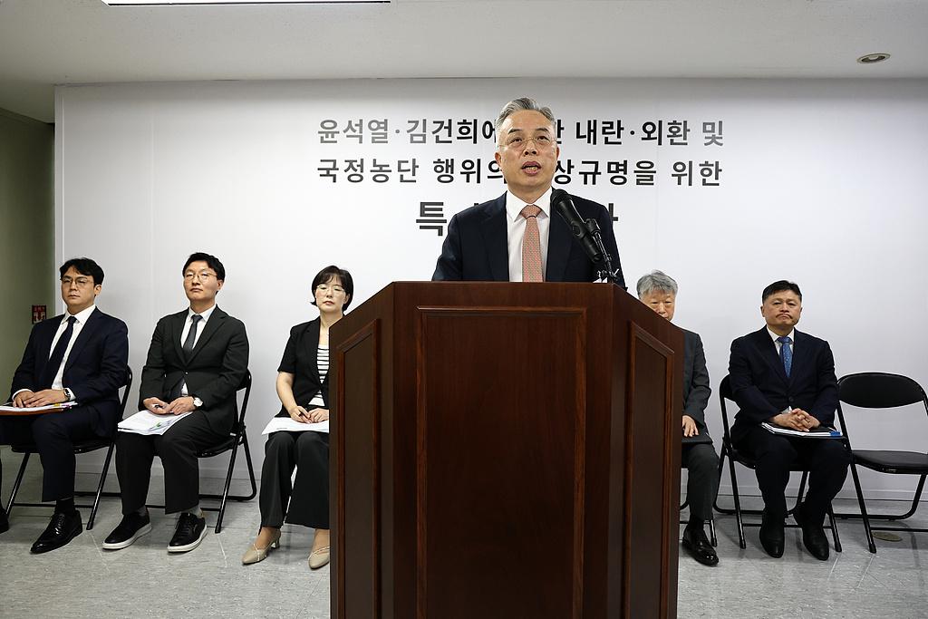 韩国特检起诉58人，前政府大面积被追责。8月24日，第二综合特别检察组折腾了