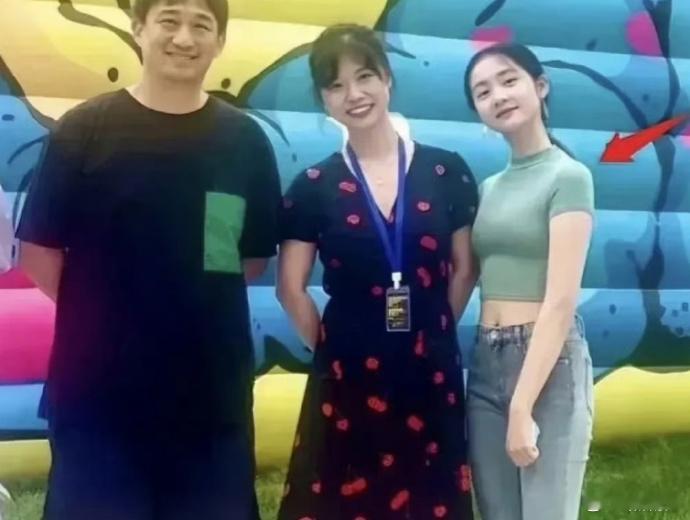 黄磊和女儿，陆毅和女儿，娱乐圈星二代来了