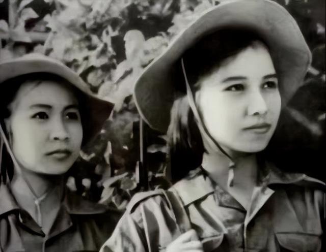 1979年，黄干宗被两个越南女兵“掳”进了大山深处，他本以为自己必死无疑，却没想