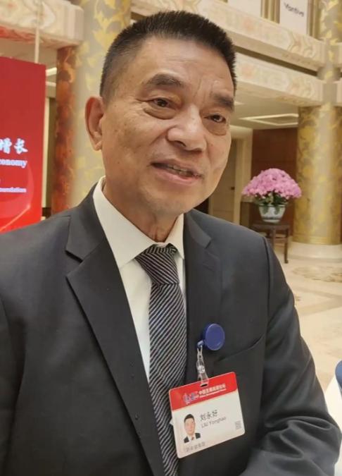 刘永好这席话，才算戳中了经济的真正痛点！扩内需喊得再响，没有稳定工作托底，老百姓