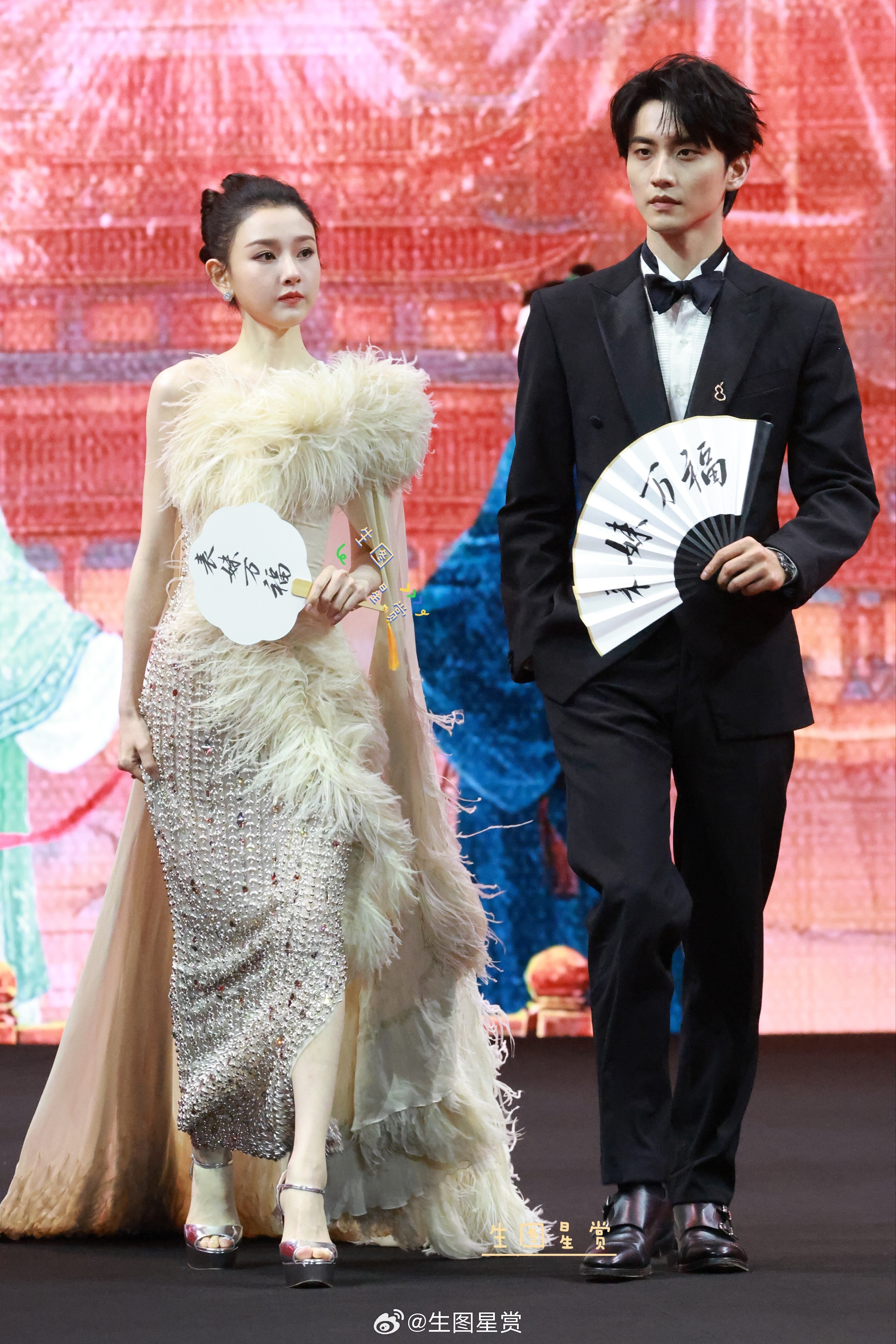 宋祖儿陈鑫海同框走红毯，男帅女美好有cp感啊[比心]🙌鹅剧派