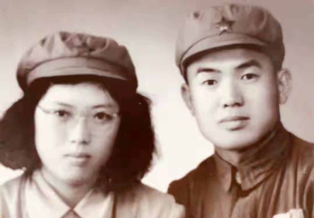 上甘岭战场上，毙敌4000的团长武效贤，结婚4年才发现一个惊天大秘密。自己媳妇的