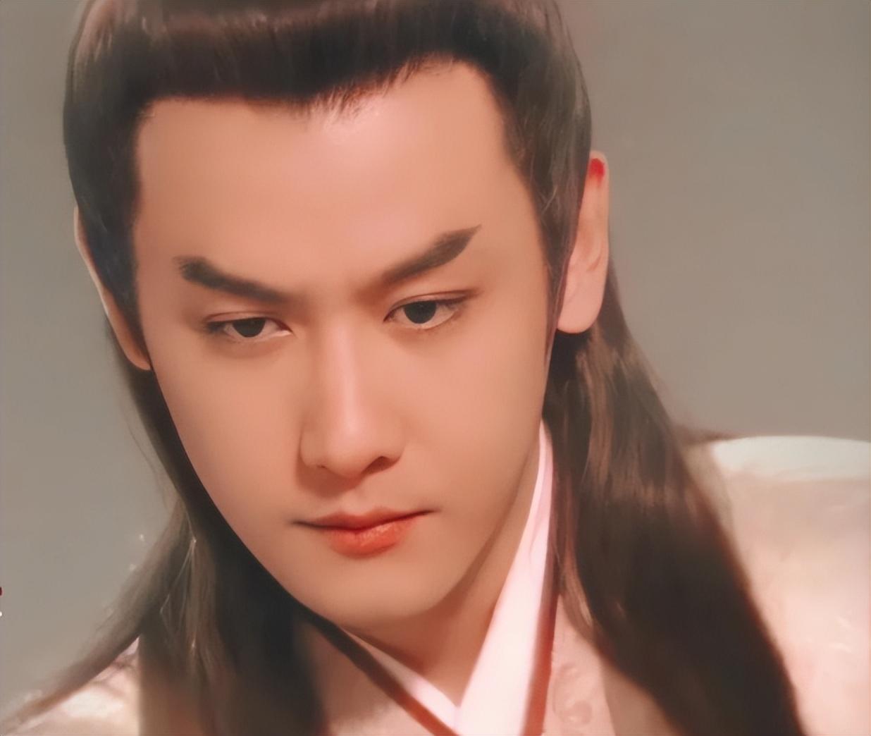 邱心志，吴岱融，这两位唐国强、迟重端缺少点阳刚、欧阳奋强实际上相貌并不太好