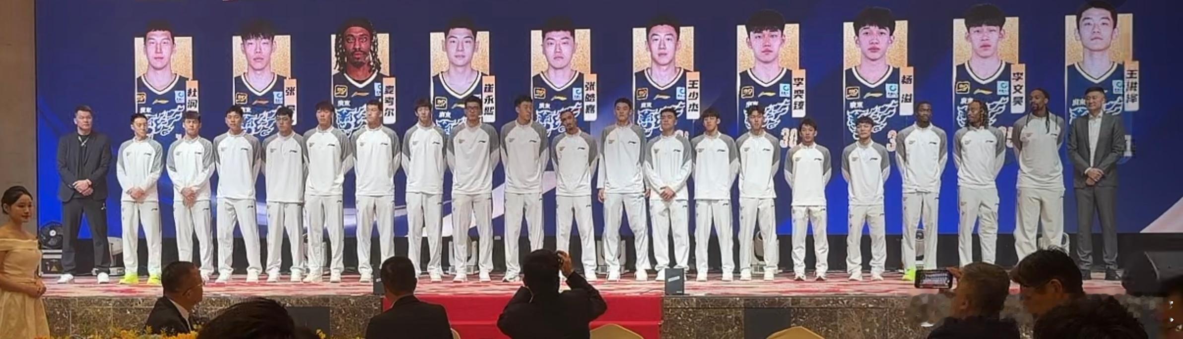 阳光逐梦，虎啸出征！广东东阳光，新赛季冲冲冲Let'sgotigers🐯