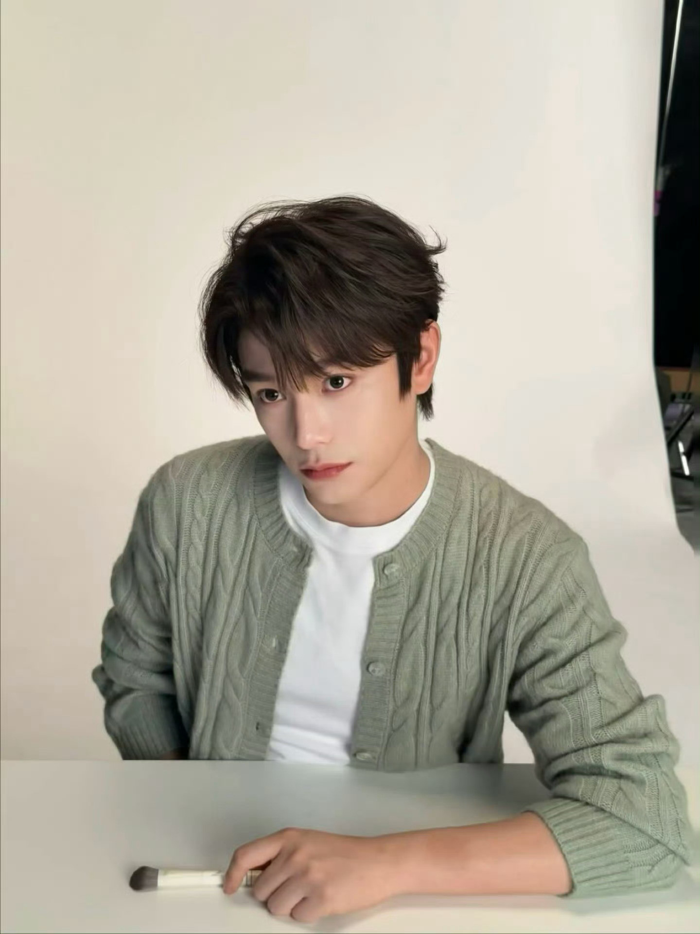 丁禹兮工作室live花絮营业很难不妈粉小表情太可爱了，丁禹兮这张脸好漂亮丁禹兮丁