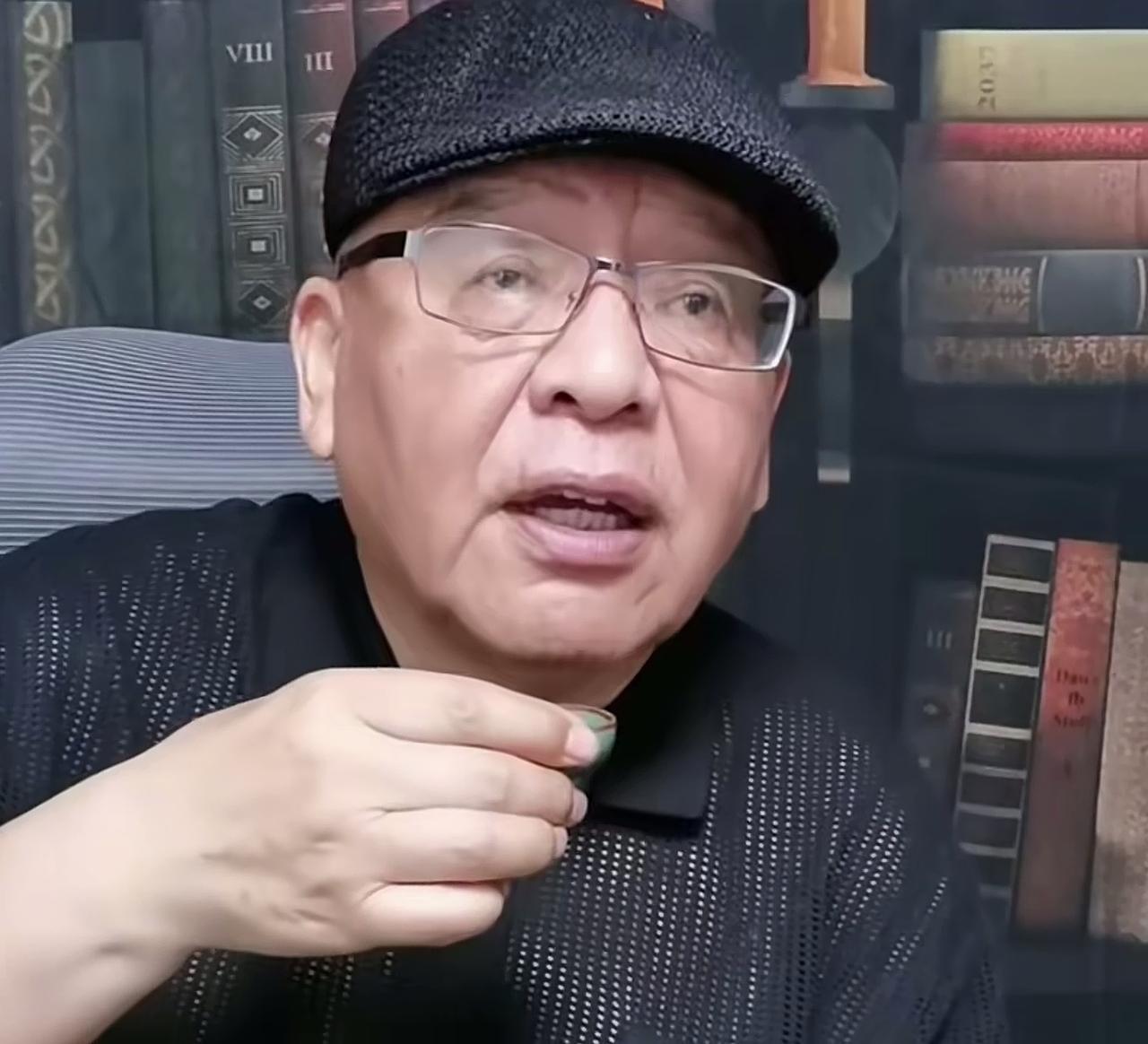 演员刘惠说，曹云金邀请到直播间的演员，第一波肯定不会考虑他，第二波大概率也不会考