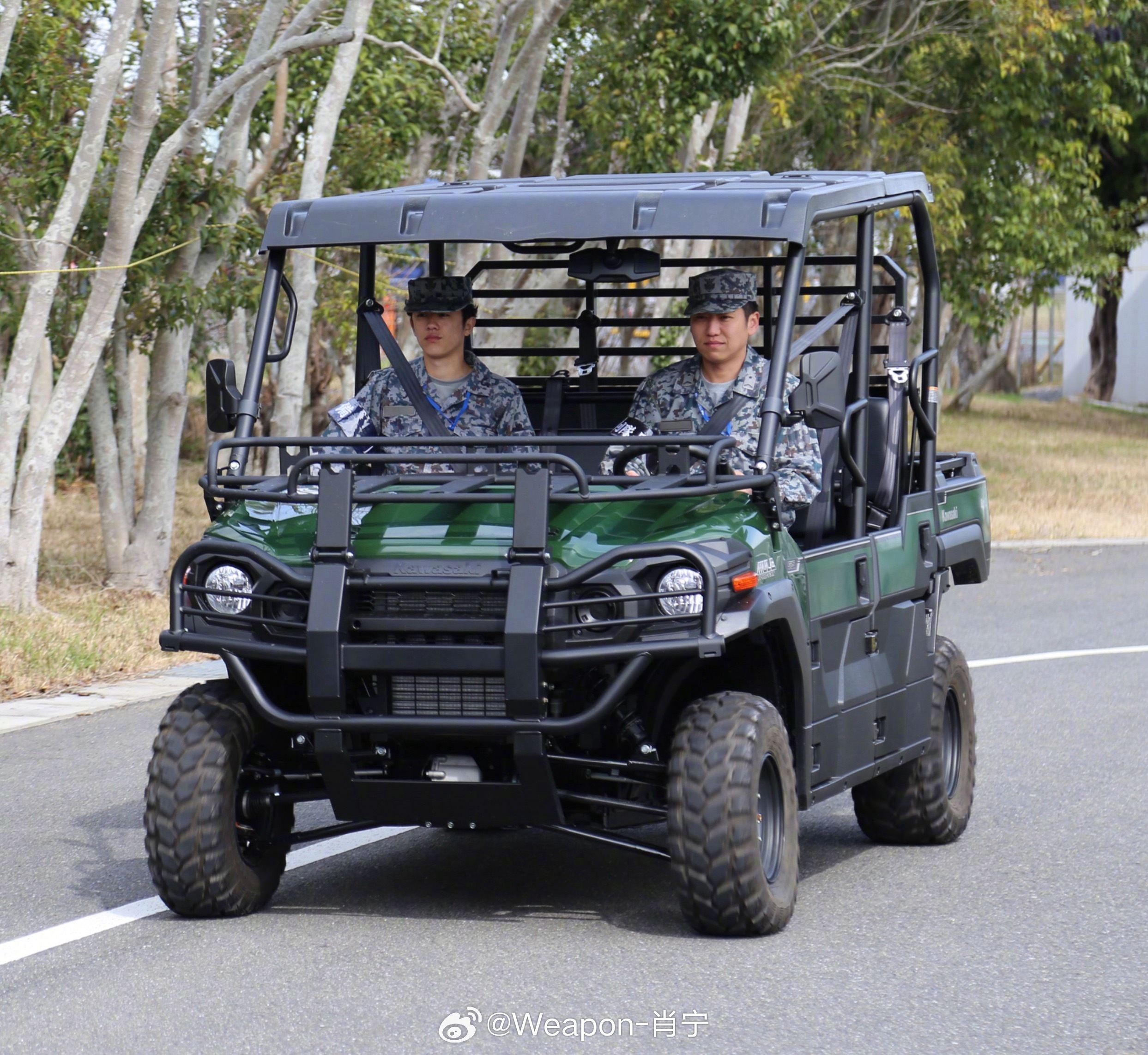 兵器影像中国空军和日本航空自卫队小型四轮全地形车