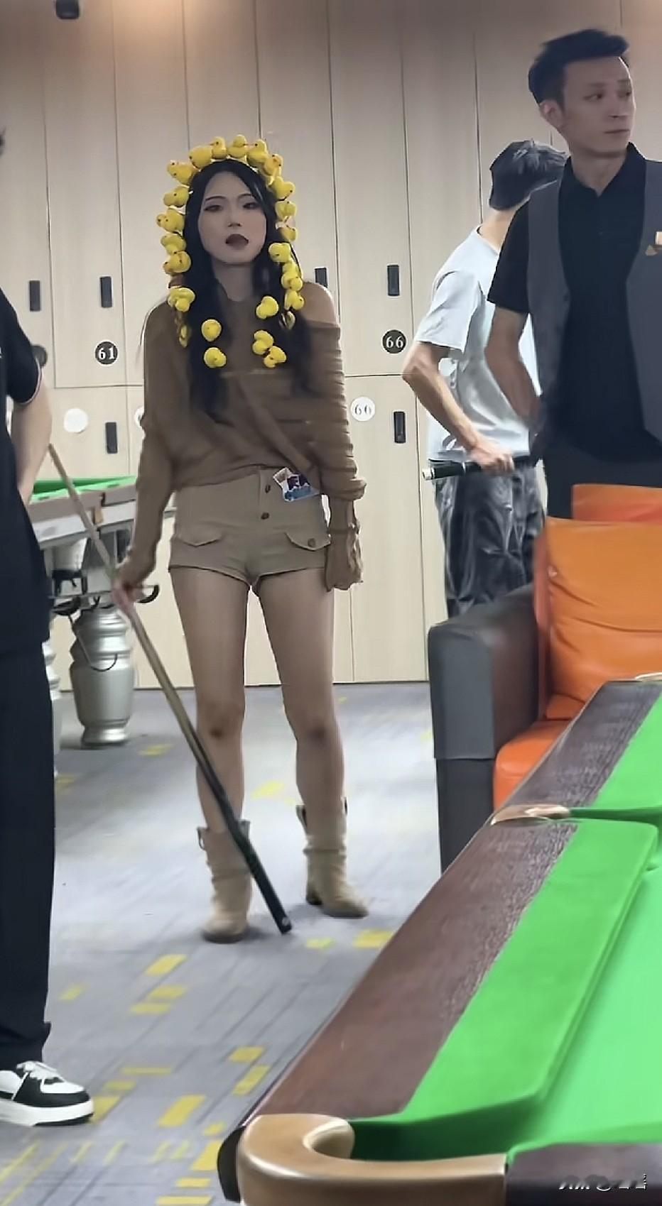 觉得自己老可爱了