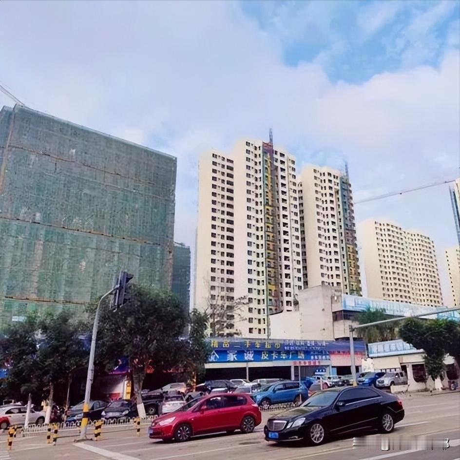 山东这个大佬动作太快了！赶在海南封关前，一口气入手100套房子。封关