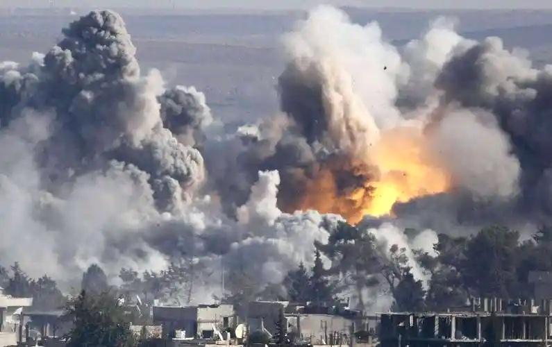 一名伊朗男子在YouTube频道留言——是对当今伊朗人民所面临现实的最好解读！