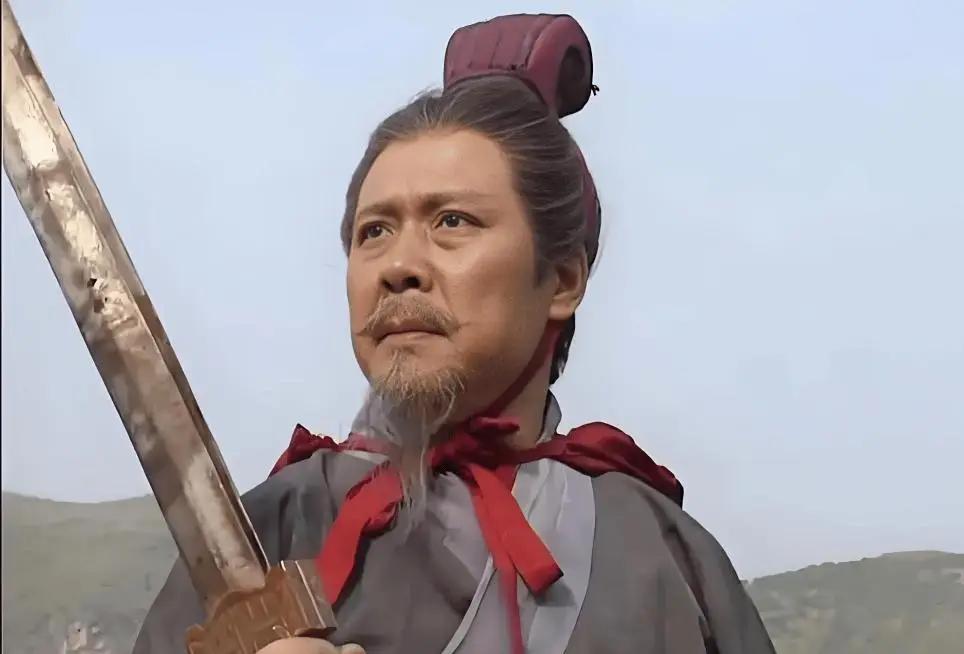 刘备犯的错可不止一个。一说三国里谁最惨，很多人第一反应是刘备，出身贫寒、颠沛