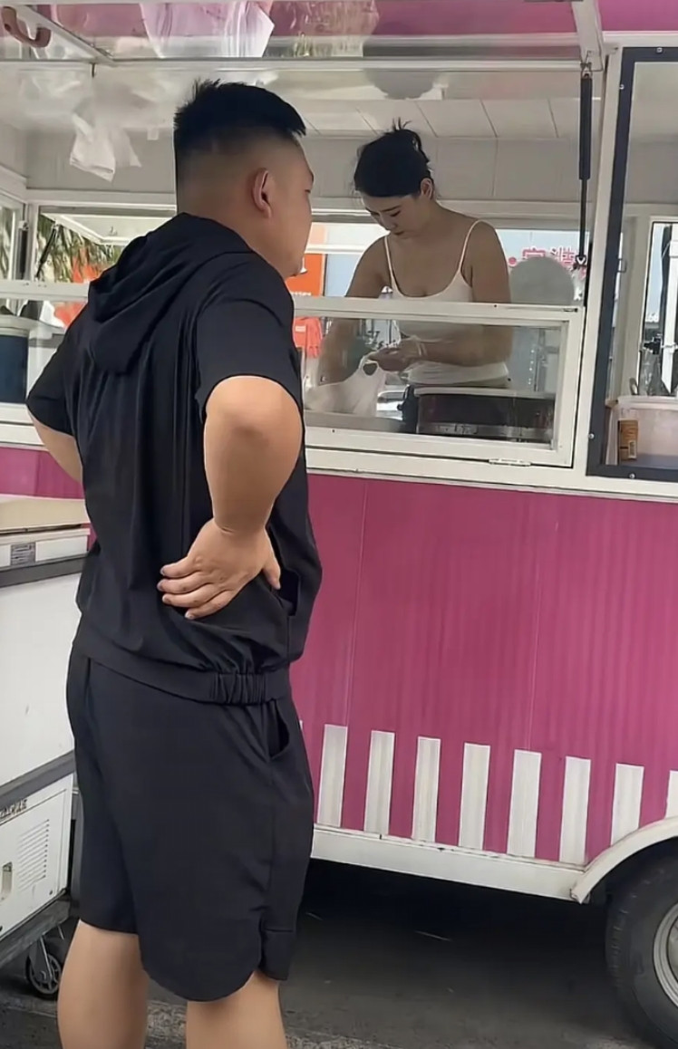 兄弟，你是真饿了。