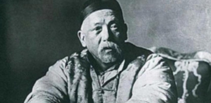 据袁世凯贴身侍卫陶树德回忆：袁世凯每天5点起床后，先喝鸡汤、牛肉汤开胃；7点左右