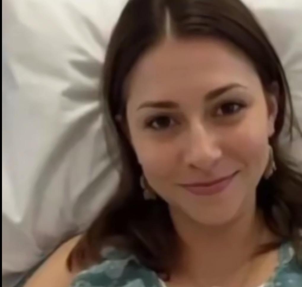 巴西女子花式玩法中大奖！巴西一女子生完双胞胎后犯了嘀咕：孩子到底是谁的？抱