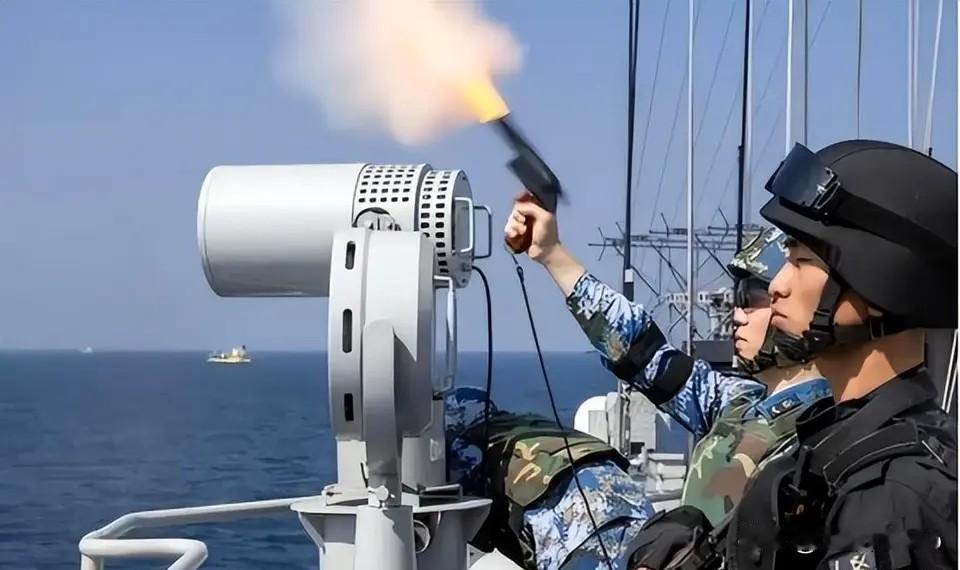 解放军围台演习逼近4.7海里，台军集体逃亡闹剧现原形解放军正义使命-202