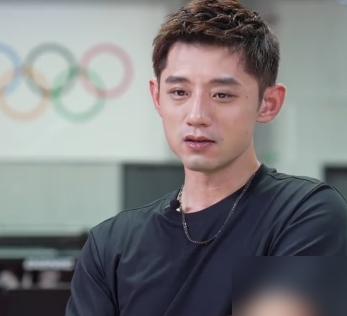 谁能想到，一个问题就让张继科把心里话全倒了出来？聊到男单历史上的顶尖选手，别人还在斟酌措辞，他张口就