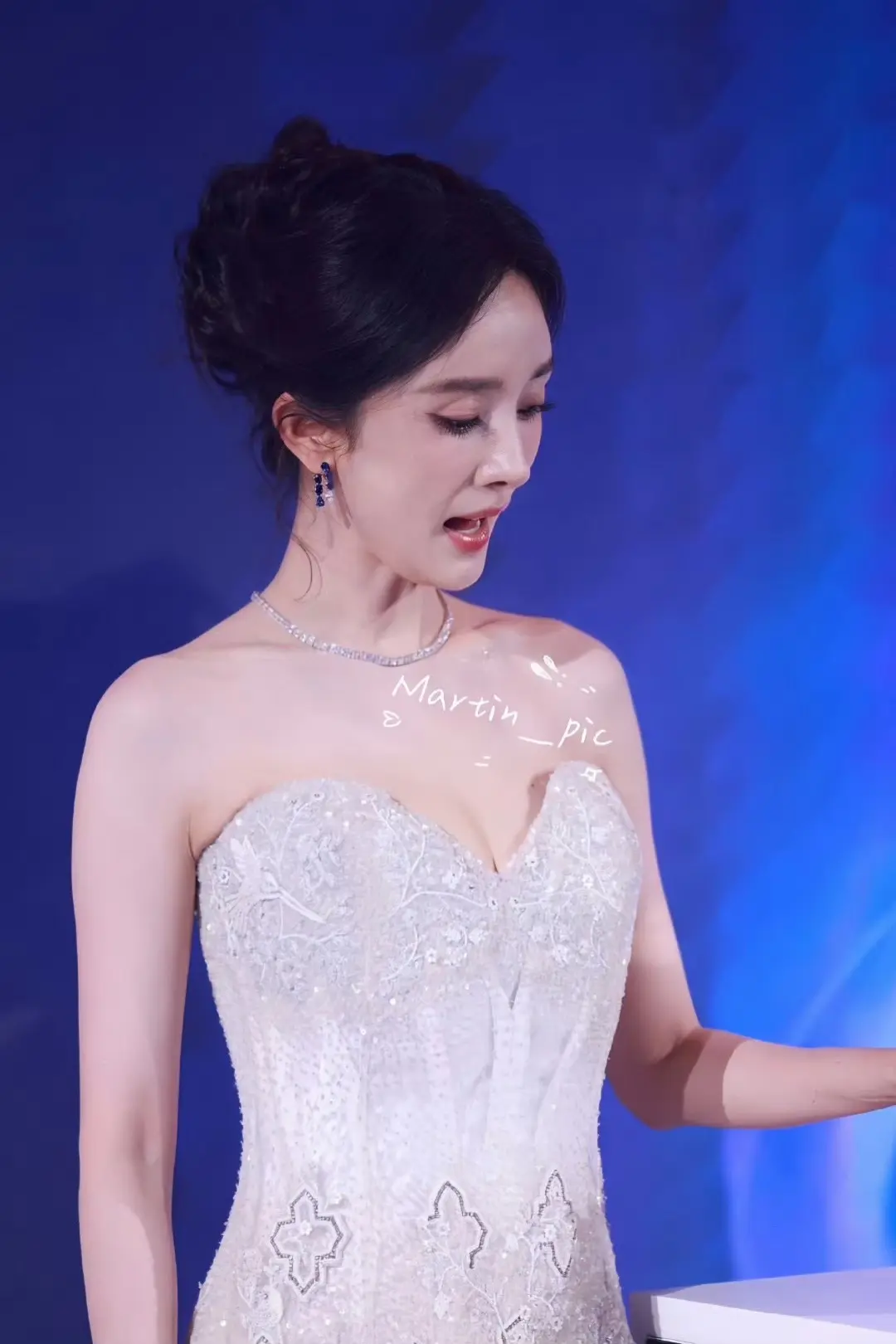 杨幂。