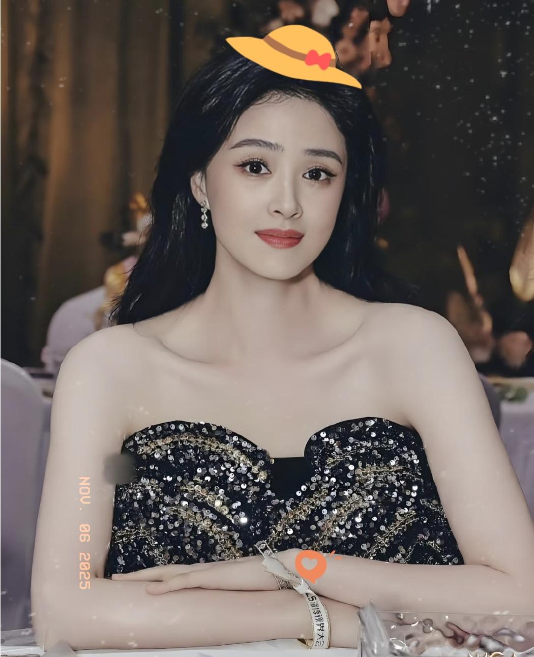 你发现没蒋欣这几日因为感情问题上了热搜，42岁的她，深夜喝了二两酒，情绪崩溃