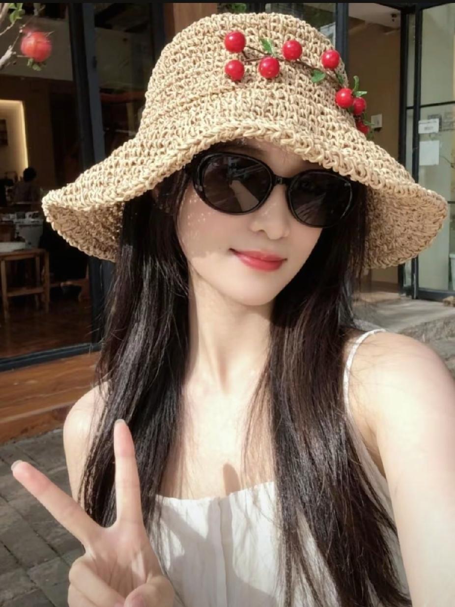 我身边一个城里小伙，娶了农村姑娘。女孩是本科毕业，在本地小医院上班，工作稳定，人