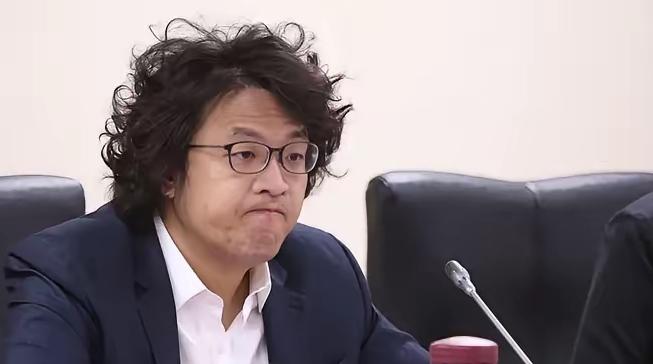 沈伯洋今日（3月1日）被大陆国台办列为“打手帮凶”，此前已被冠以“顽固分子”之名