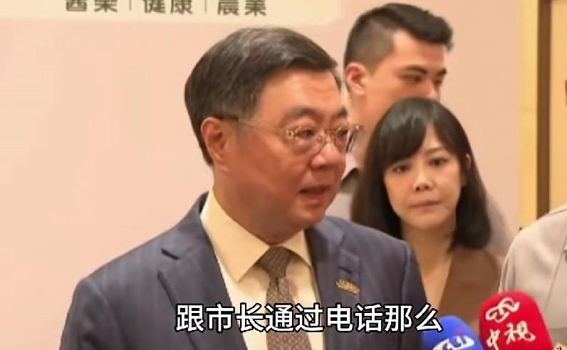 卓荣泰“删预算害我去不了现场”，但灾情我电话掌握南部连日豪雨，多处淹水。