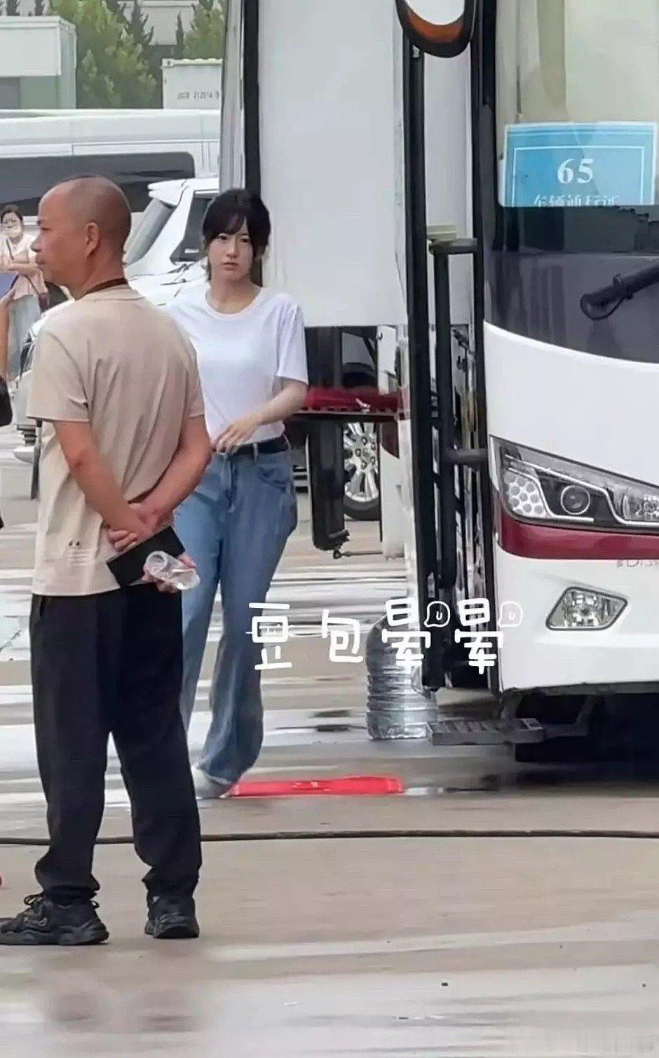 包上恩粉丝炽夏妆造维权建议​​​