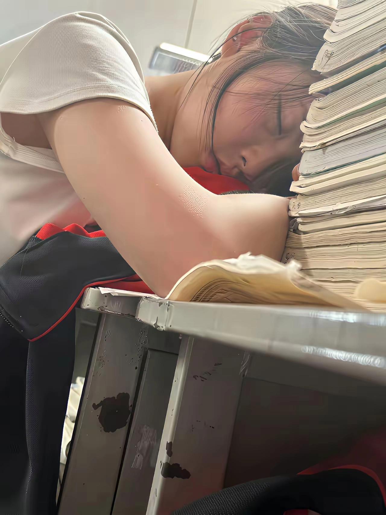现在的孩子都太累了