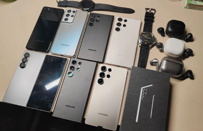 这才是三星的忠实用户，最近几代三星旗舰一代都没错过，全买了全是S系列，从S20