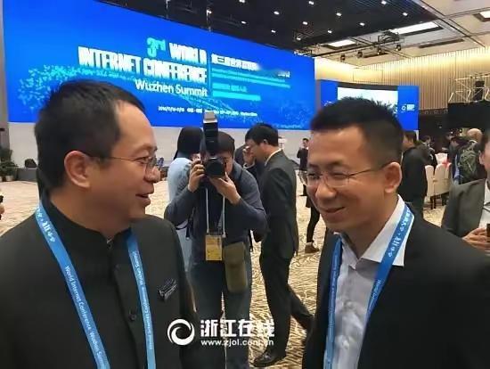 4400亿的眼泪“老周亲口：19亿买哪咤不心疼，4亿砸酷派不眨眼，却被440