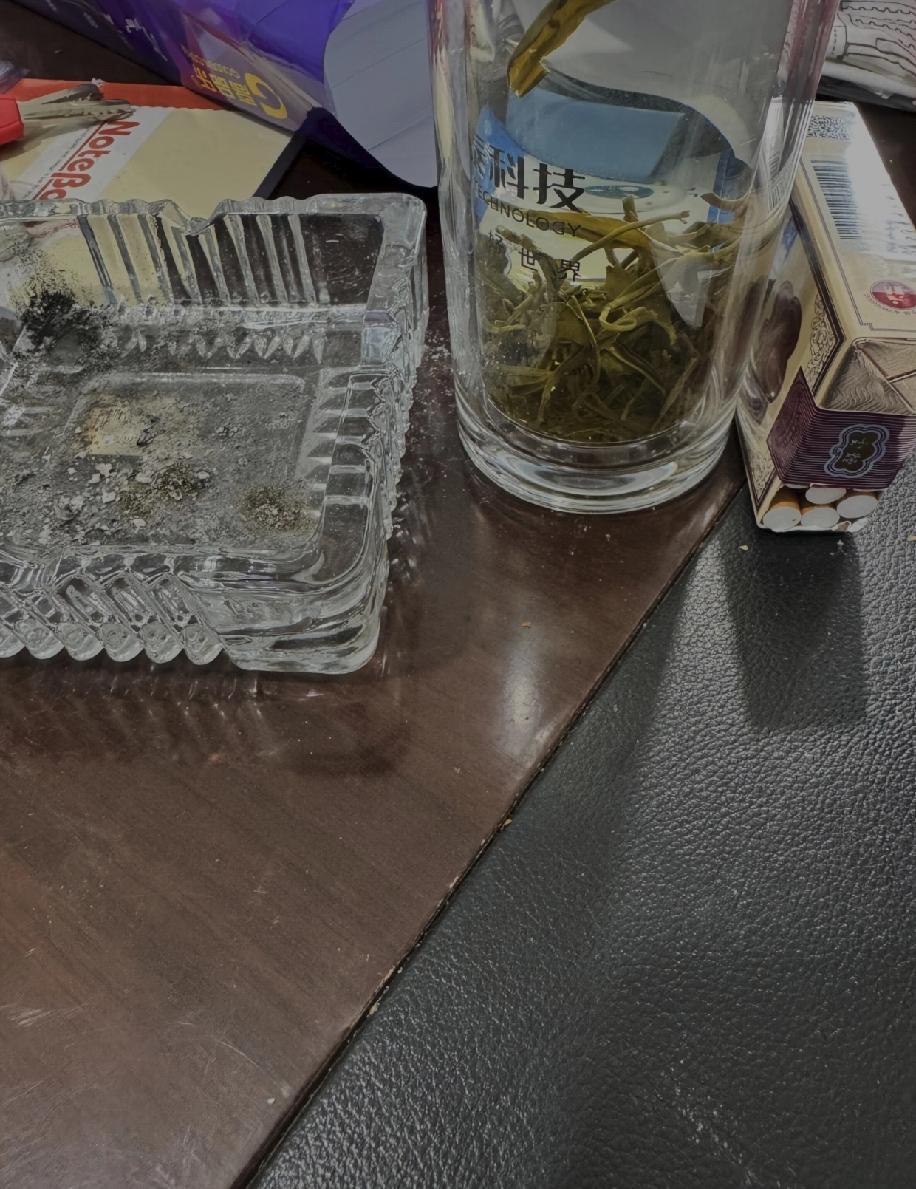 我之前尿酸数值到了五百五十多，一直以为是自己身体代谢出了问题，毕竟我平时根本不喝