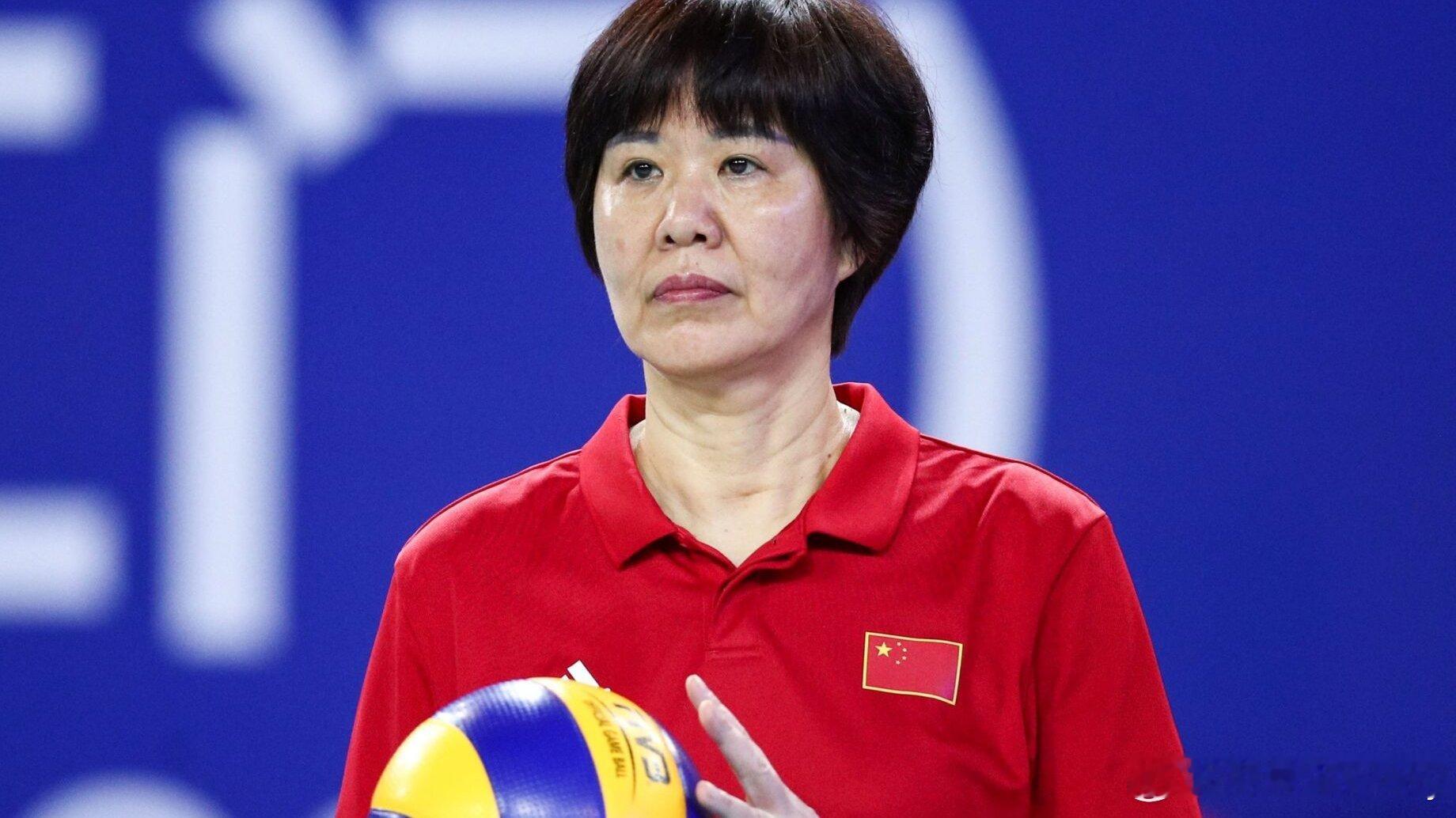 郎妈又进入讨论视野。土耳其节目《强攻时刻x赛场热评》在讨论谁将成为费内巴切下