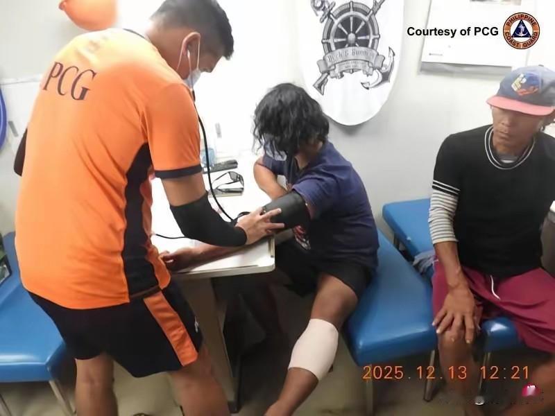 菲律宾那艘在仙宾礁赖了将近五个月的海警船，最后溜走时据说船上连吃的喝的都没了，这