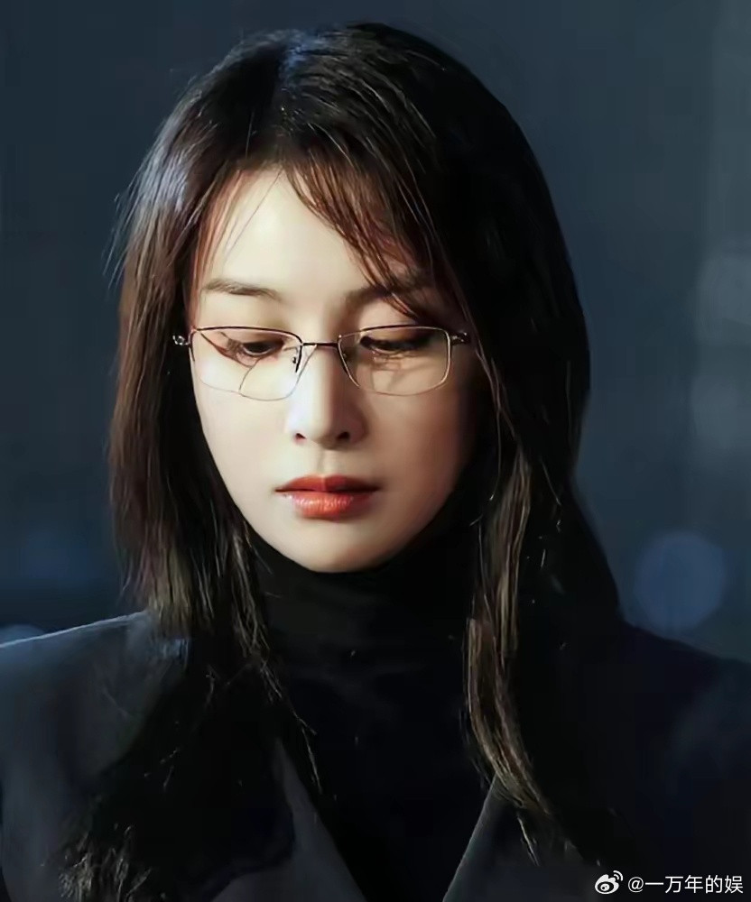 三刷《狂飙》才看懂，高启兰才是高家最狠的棋。她从头到尾，没碰过强盛集团一分脏钱。