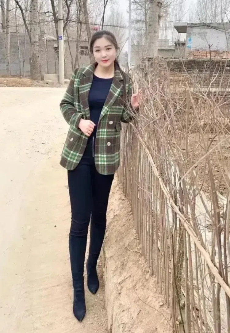 为什么男人都会觉得别人的老婆漂亮？我告诉你答案你见到别人的是＂精装修＂