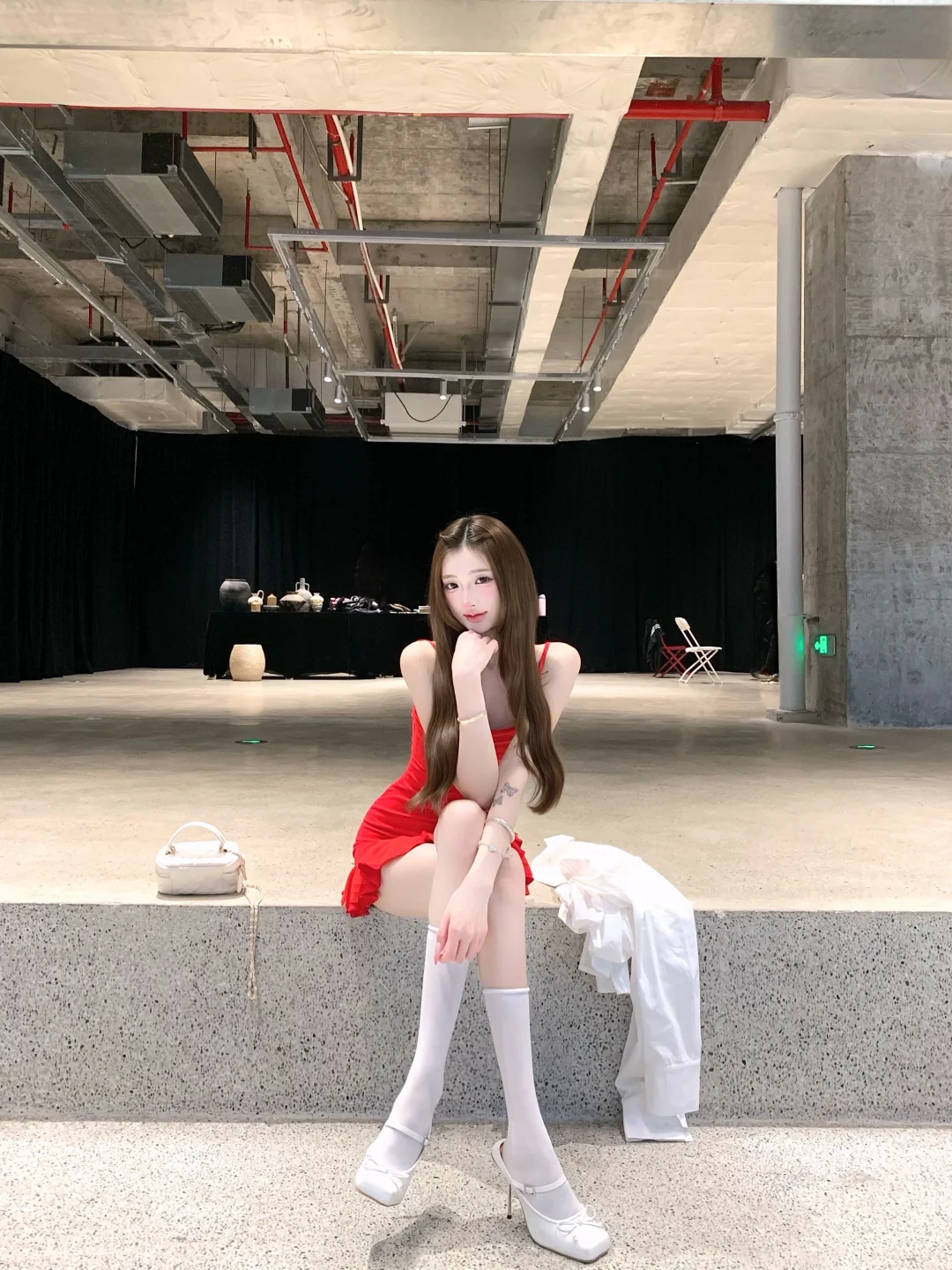The idol backstage