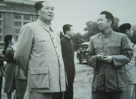 1958年，刘亚楼直言空军就是我说了算，被捅到中央后，毛主席什么反应？ 19