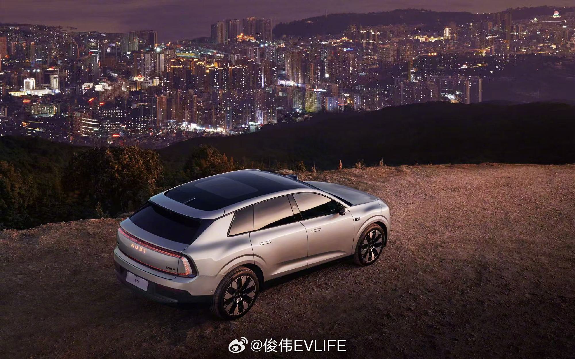 奥迪德国总部放了什么车奥迪德国总部设计中心，ConceptC概念车、F1的R2