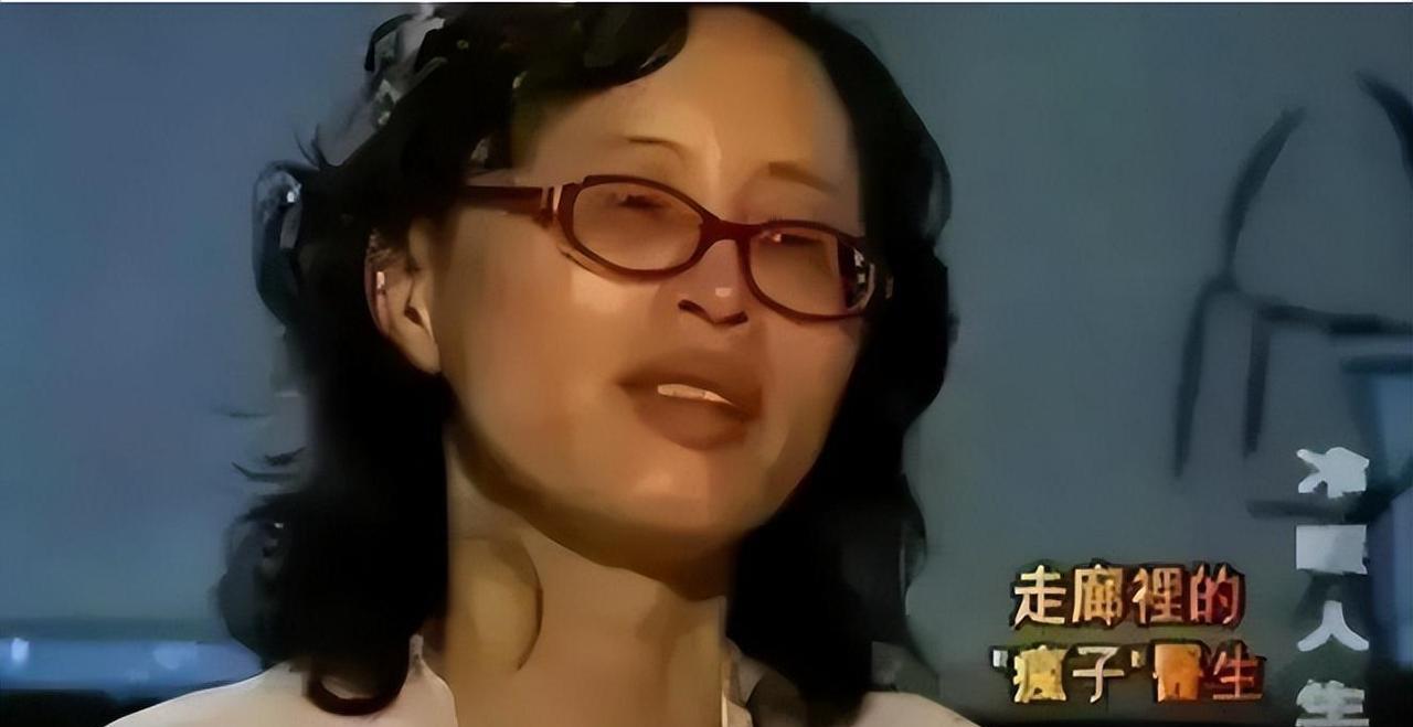 四川，一农民因为腿部不舒服，需要做手术，可主治医生却给他开了一张心脏手术单，超声
