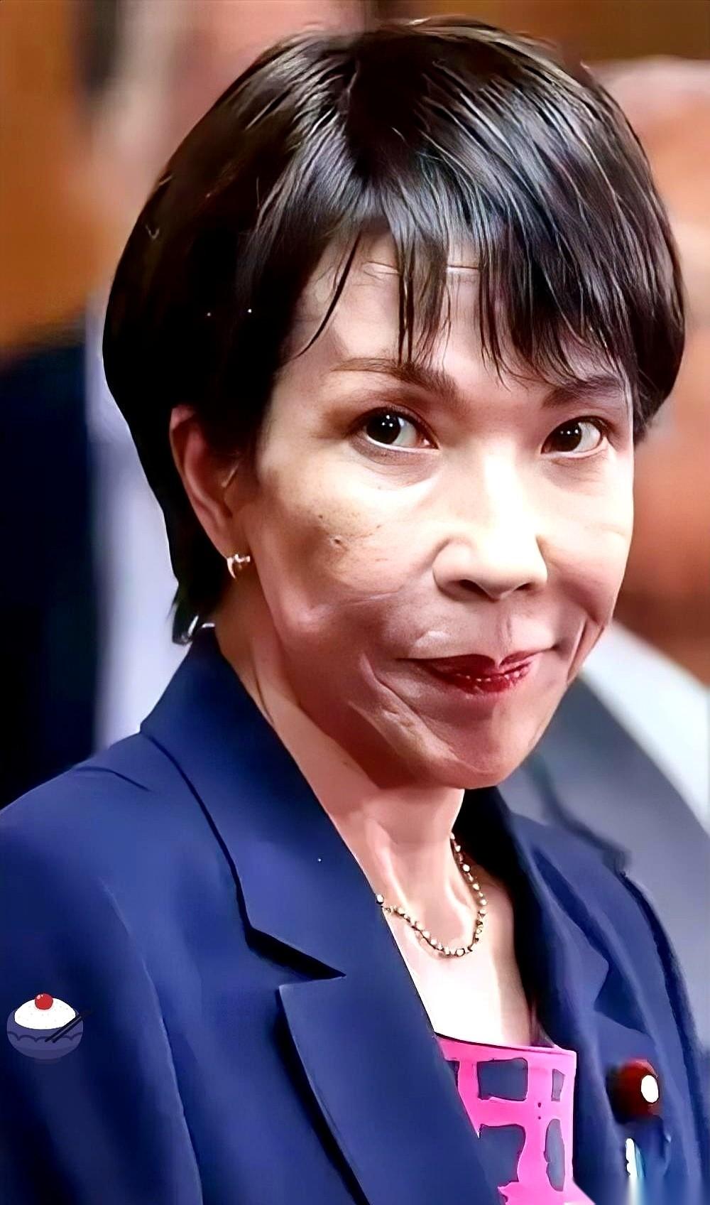 小日子这是真急了。一口气，把自己五分之一的家底——压箱底的石油储备，全砸市场上