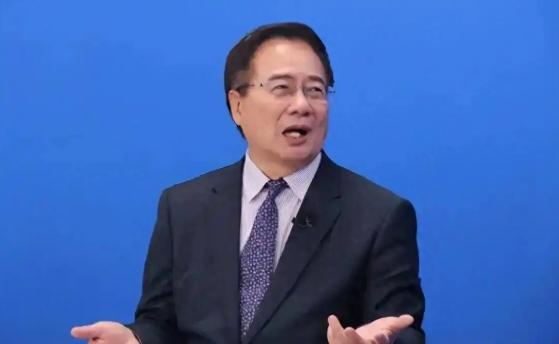 蔡正元说：“台湾事实上已经‘台独’”！蔡正元2月9日在节目中表示，“事实上已经‘